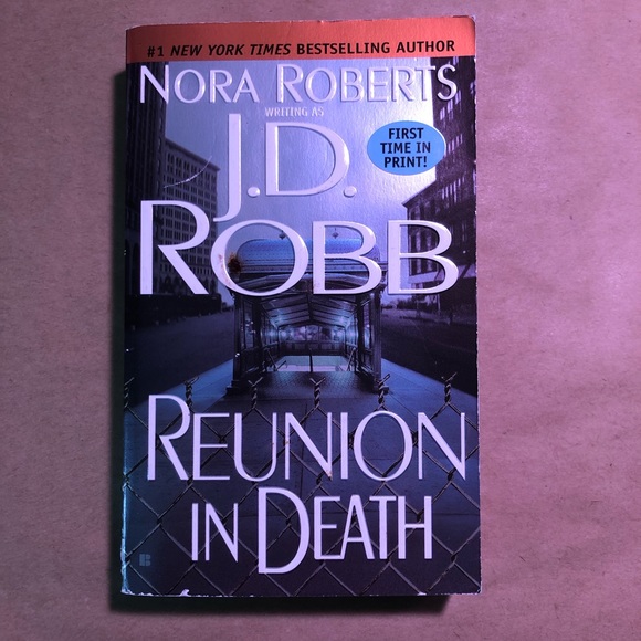 🍉 3 / 10$ 🍉 Reunion in Death - Picture 2 of 4